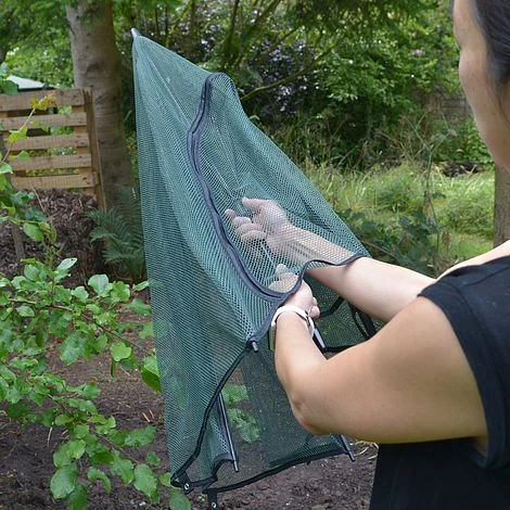 Pop N Crop Plant Umbrella Protection Cover For Raised Beds & Veg Patches 3 Pop N Crop Plant Umbrella Protection Cover For Raised Beds & Veg Patches - Image 3